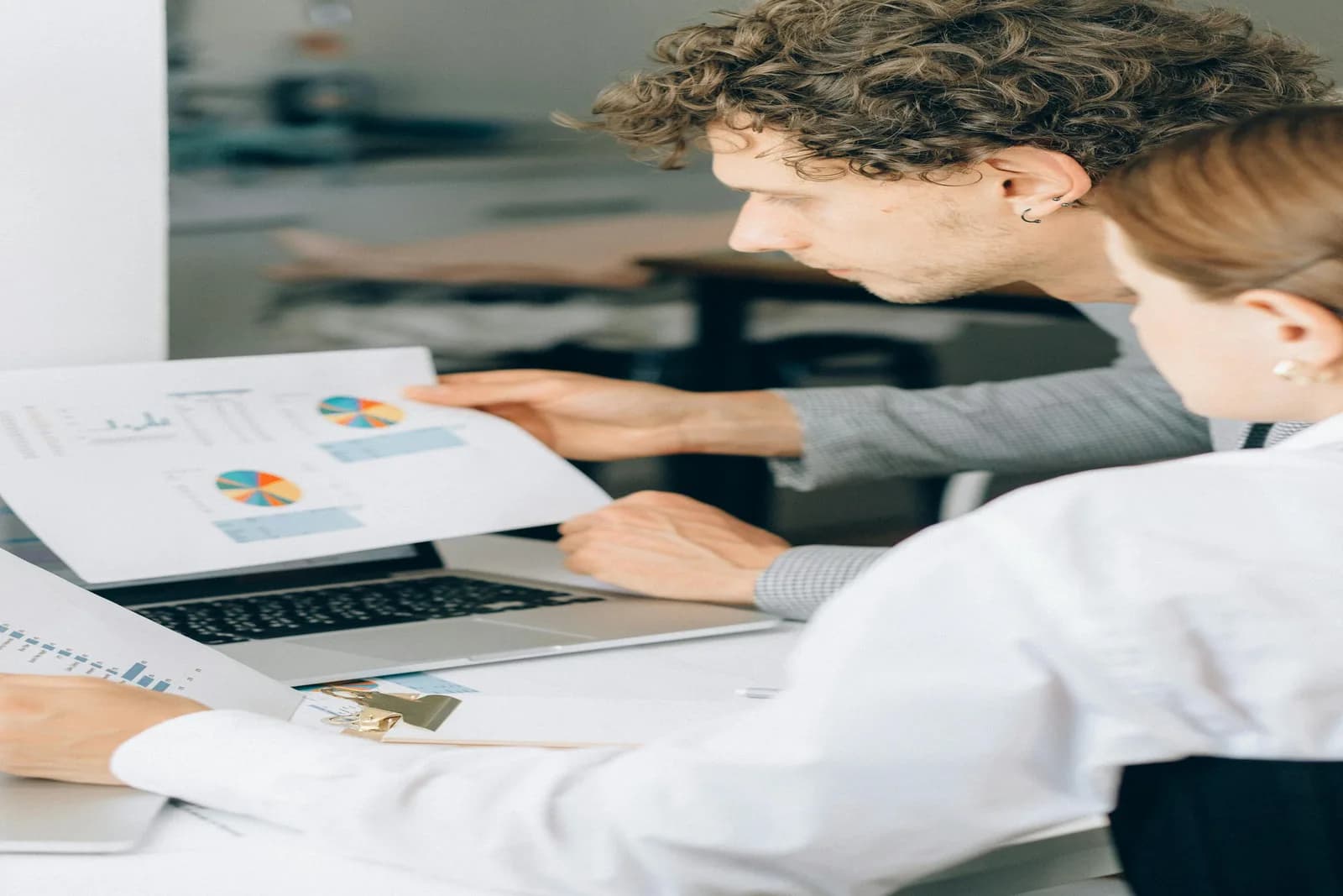 How 2026 Interest Rate Cuts Affect Your Business Loan