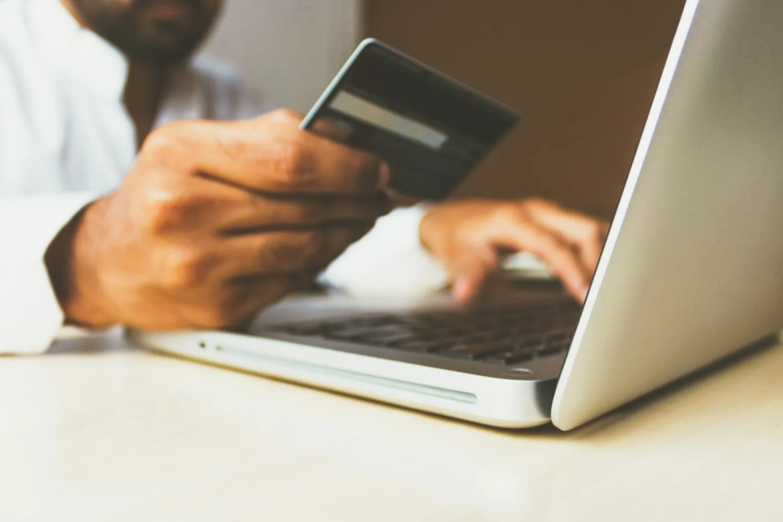 Buy Now Pay Later for B2B: The Trend Owners Should Watch